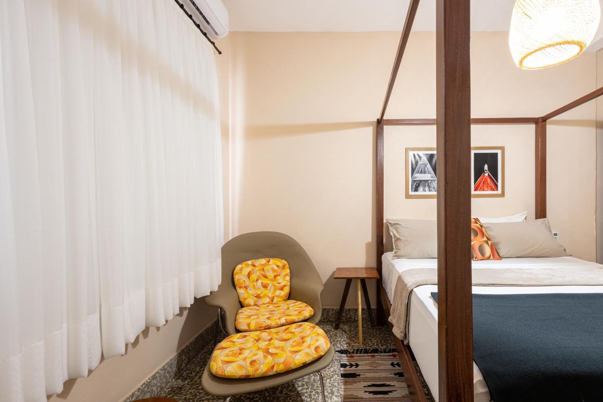 Hotel Casa Do Bispo มาเนาส์ ภายนอก รูปภาพ